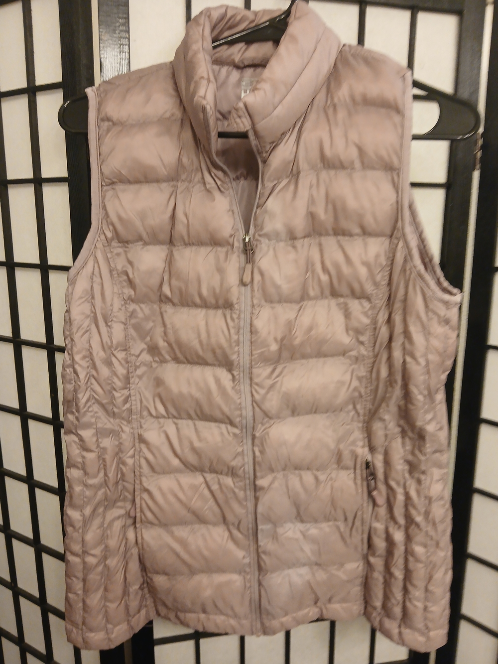 32 Degrees Light Quilted Puffer Vest in Taupe